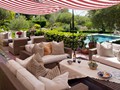 011-4689ViaRoblada_11-outdoor patio